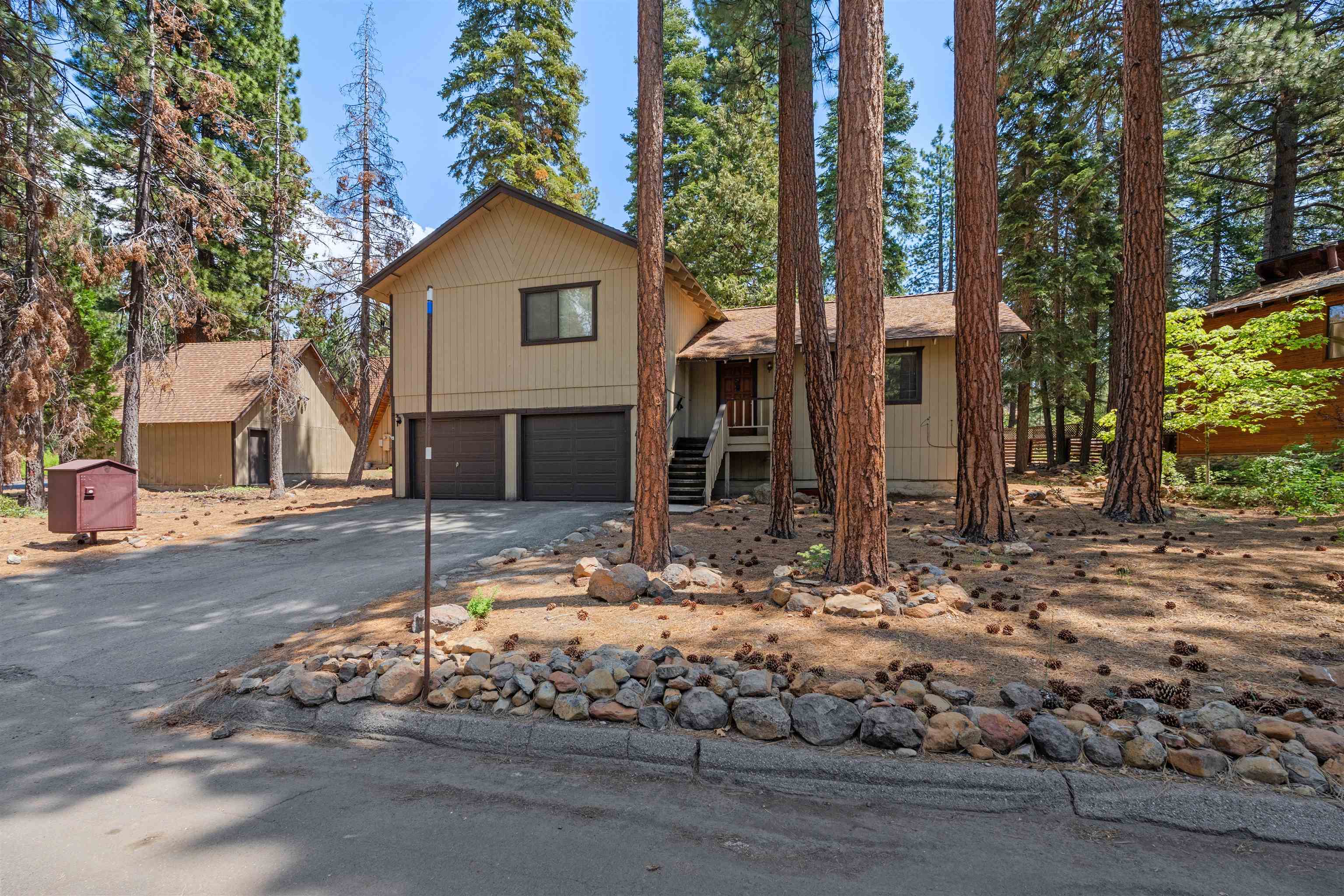 1076 Nottingham Way Tahoe Vista, CA 96148 - Photo 2 of 26