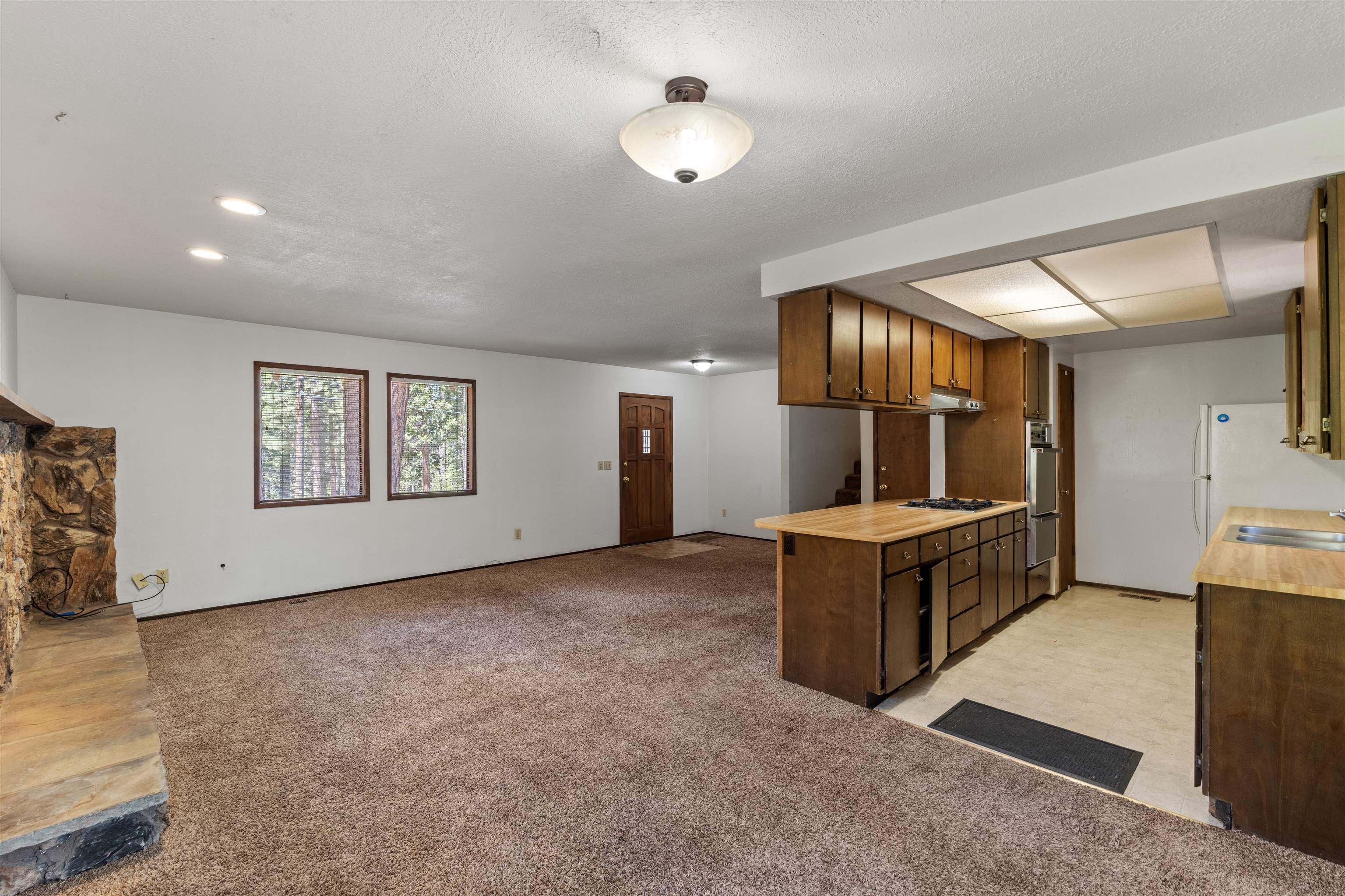 1076 Nottingham Way Tahoe Vista, CA 96148 - Photo 9 of 26
