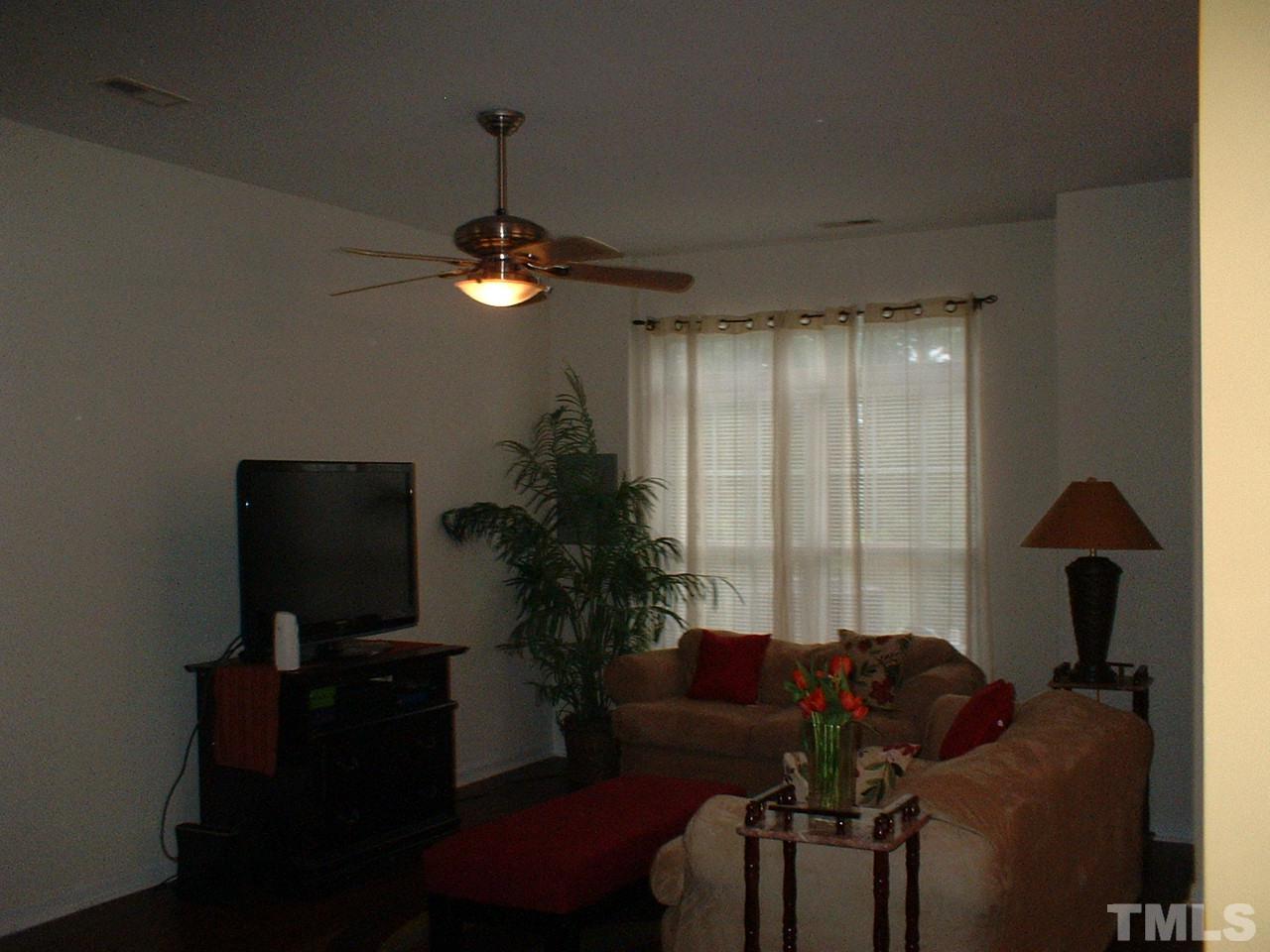 340 Gilman Lane, Unit 111 Raleigh, NC 27610 - Photo 8 of 22 Gallery Image 8