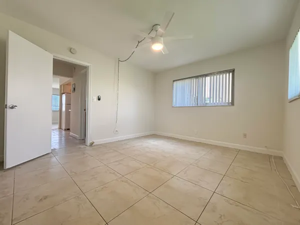 $1,795 | 2131 Northeast 40th Court, Unit 1, Lighthouse Point, FL 33064