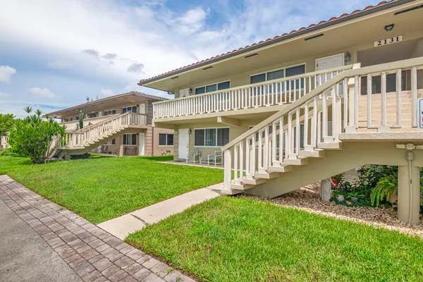 $1,795 | 2131 Northeast 40th Court, Unit 1, Lighthouse Point, FL 33064