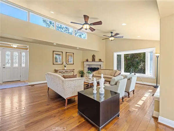 $2,199,000 | 4408 Vía Pinzon, Palos Verdes Estates, CA 90274