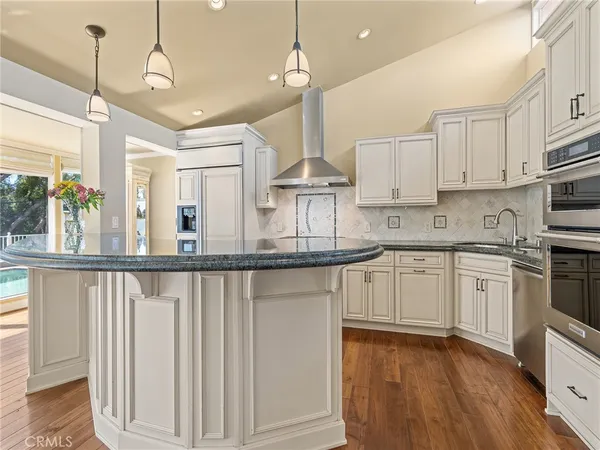 $2,199,000 | 4408 Vía Pinzon, Palos Verdes Estates, CA 90274