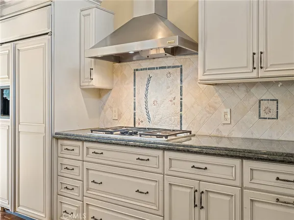 $2,199,000 | 4408 Vía Pinzon, Palos Verdes Estates, CA 90274