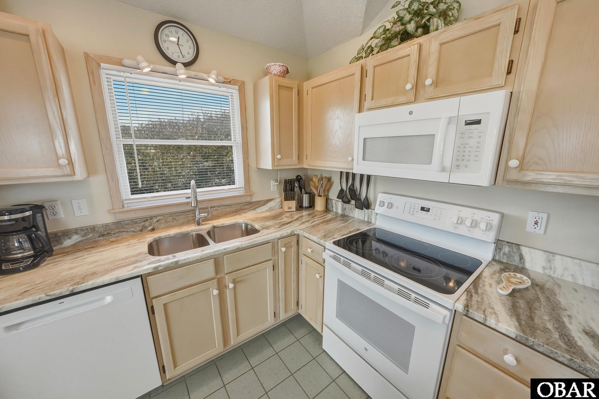 762 Crown Point Road Corolla, NC 27927 - Photo 11 of 46