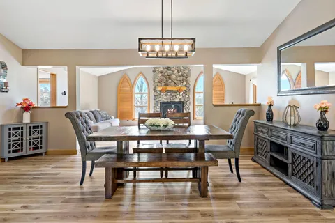 $525,000 | 8600 Pineview Lane North, Maple Grove, MN 55369