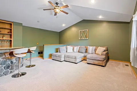 $525,000 | 8600 Pineview Lane North, Maple Grove, MN 55369