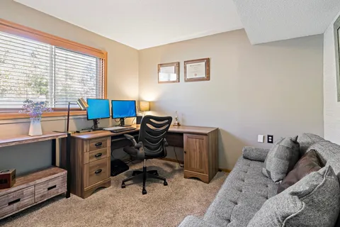 $525,000 | 8600 Pineview Lane North, Maple Grove, MN 55369