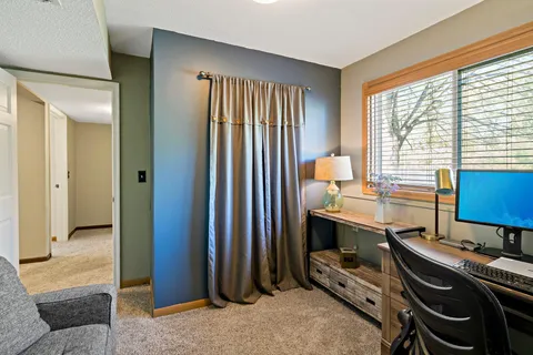 $525,000 | 8600 Pineview Lane North, Maple Grove, MN 55369