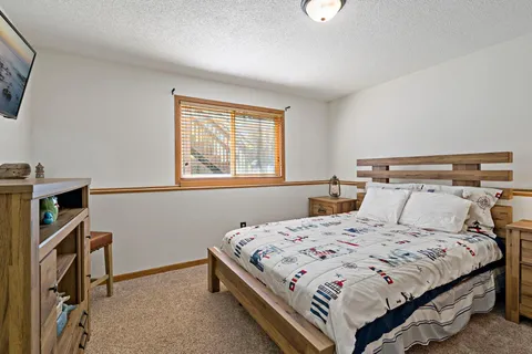 $525,000 | 8600 Pineview Lane North, Maple Grove, MN 55369