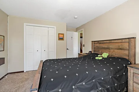 $525,000 | 8600 Pineview Lane North, Maple Grove, MN 55369