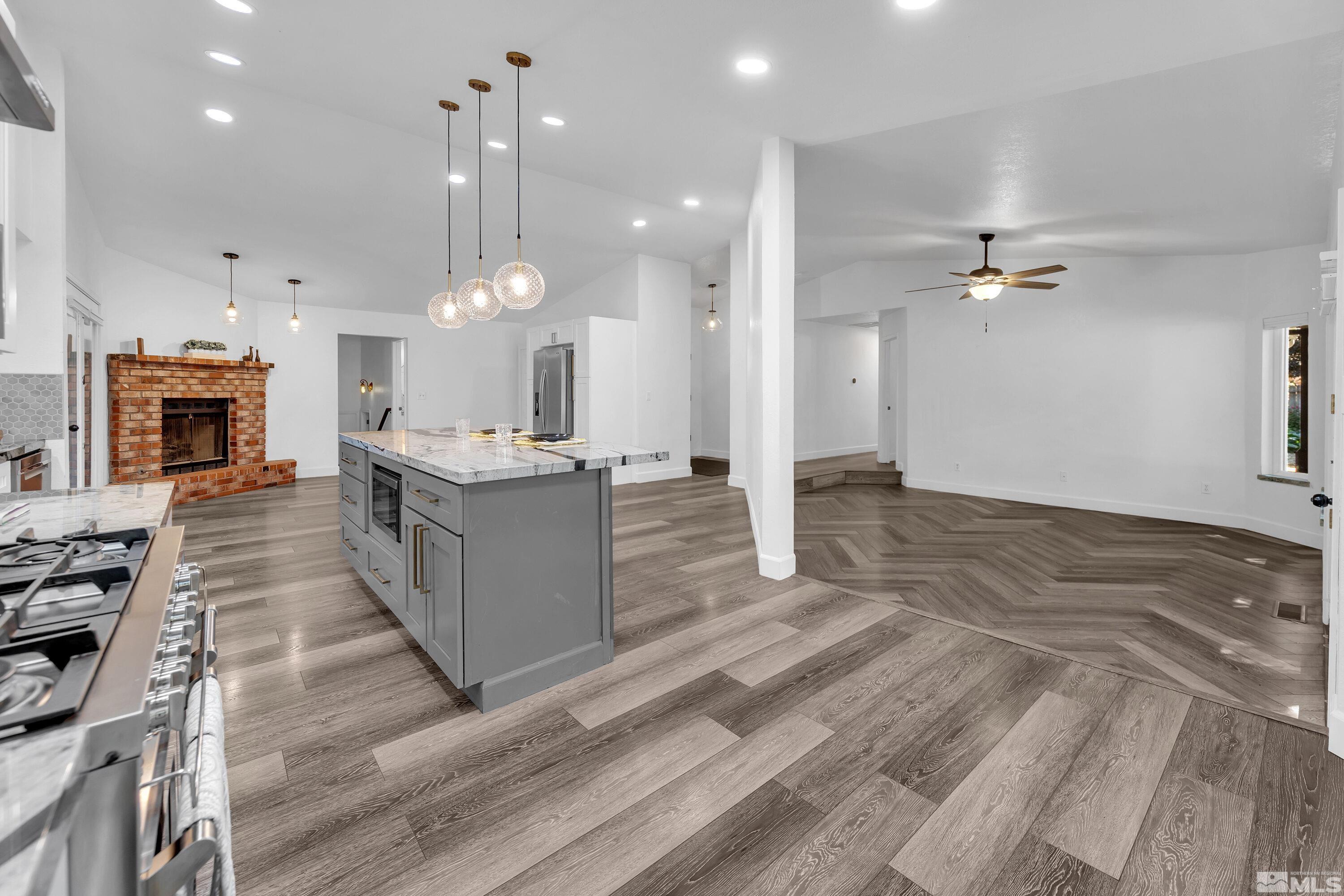 3584 Hemlock Way Reno, NV 89509 - Photo 5 of 40 Photo 5