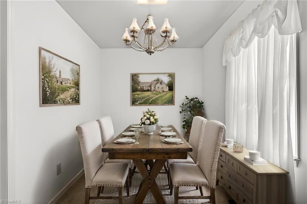 482 Bethany Road Reidsville, NC 27320 - Photo 13 of 49 dining room virtually staged