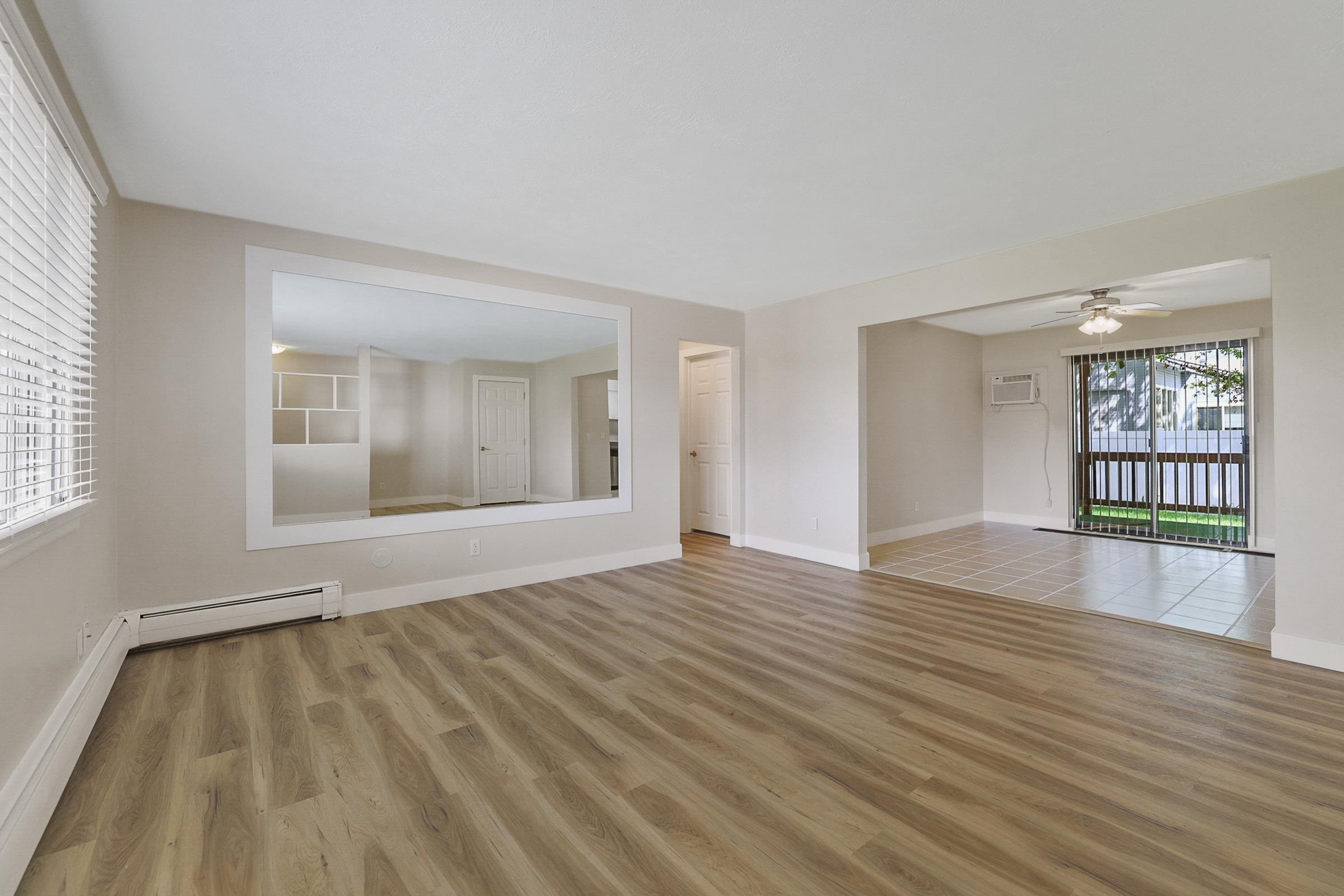 250 North Raymond Road, Unit B1 Spokane Valley, WA 99206 - Photo 8 of 20