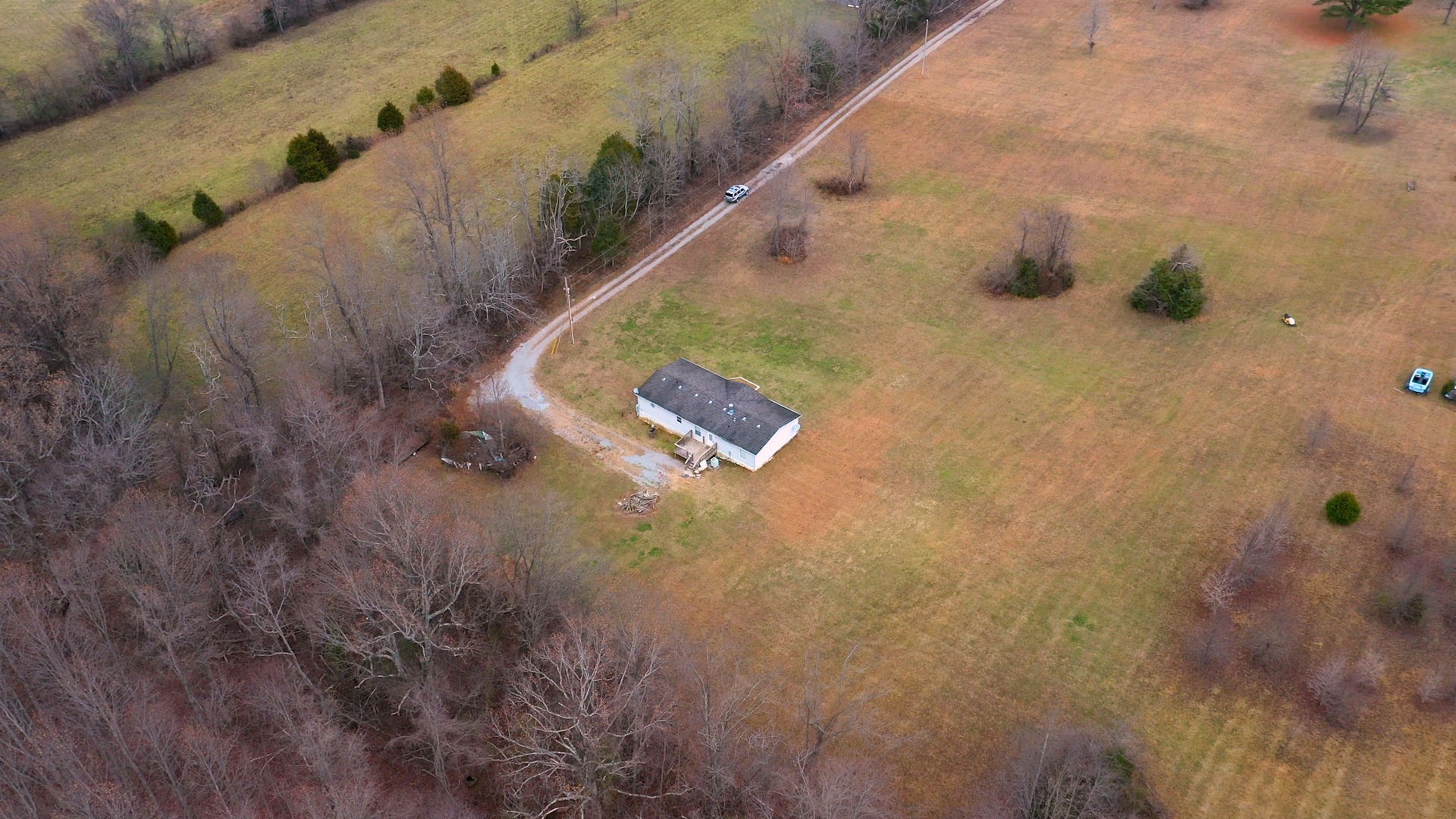 1118 Drake Road Clarksville, TN 37043 - Photo 38 of 38 a view of water heater room