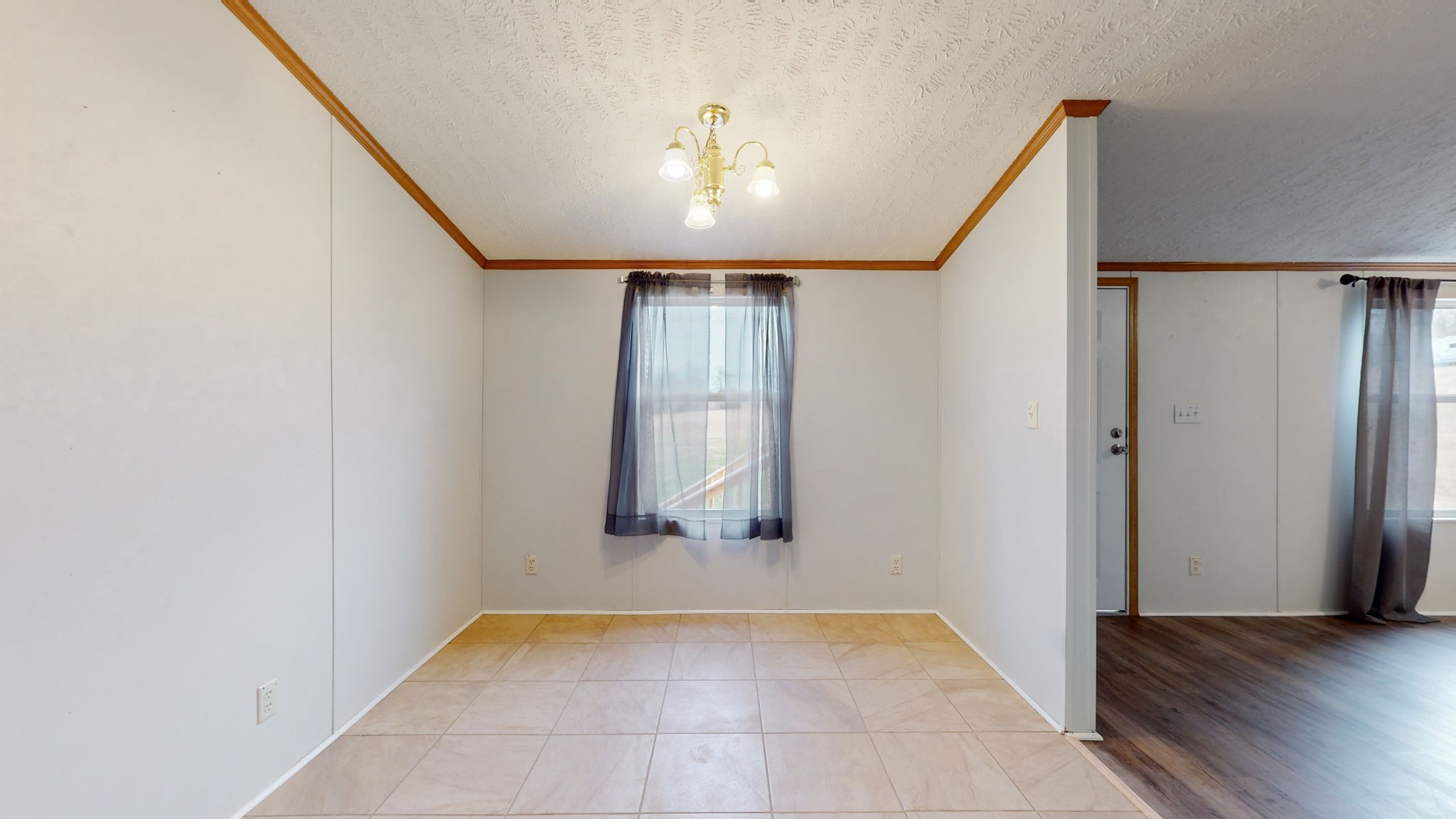 1118 Drake Road Clarksville, TN 37043 - Photo 10 of 38 a view of entryway with wooden floor