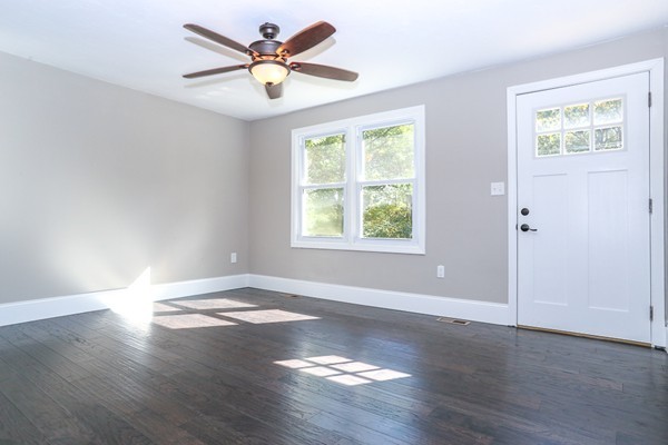 8 Corey Road Ashburnham, MA 01430 - Photo 5 of 28