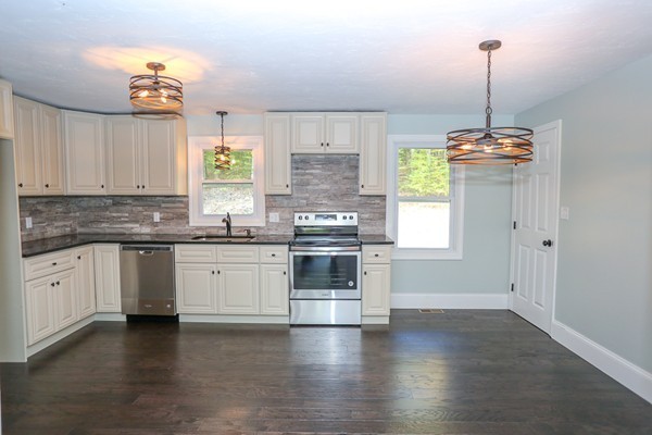 8 Corey Road Ashburnham, MA 01430 - Photo 7 of 28