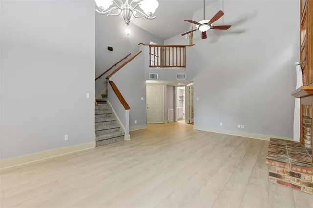 $324,994 | 700 Canyon Side Way, Irving, TX 75063