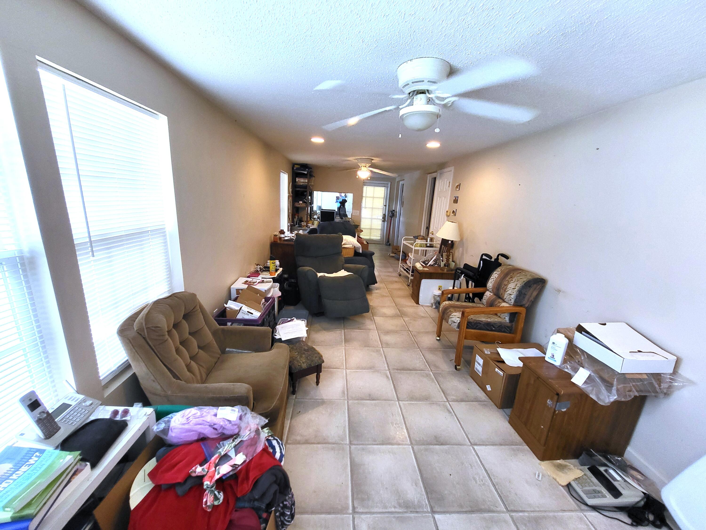 49 Poplar Landing Lane Elloree, SC 29047 - Photo 10 of 15 20250811_152840