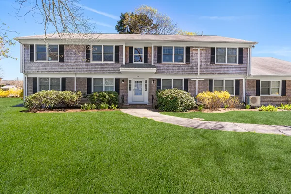 $619,000 | 176 Mill Road, Unit 4B, Falmouth, MA 02540
