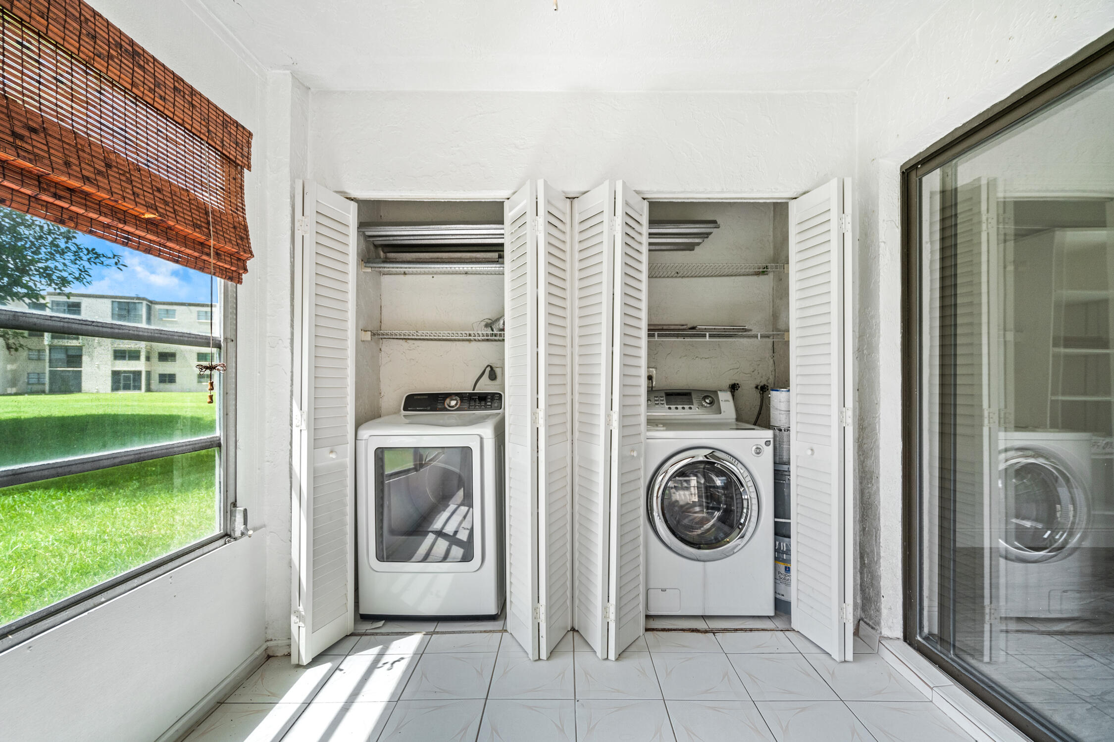 9370 Southwest 8th Street, Unit 111 Boca Raton, FL 33428 - Photo 7 of 26 Laundry