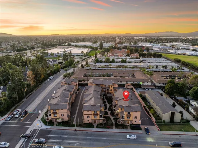 $709,800 | 521 North Lark Ellen Avenue, Unit B, Covina, CA 91722