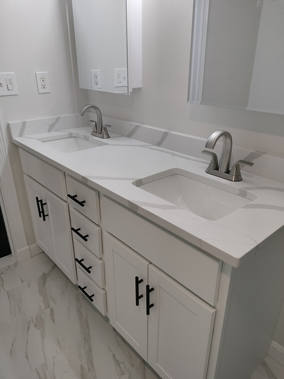 1092 State Road Plymouth, MA 02360 - Photo 9 of 26 Gallery Image 9