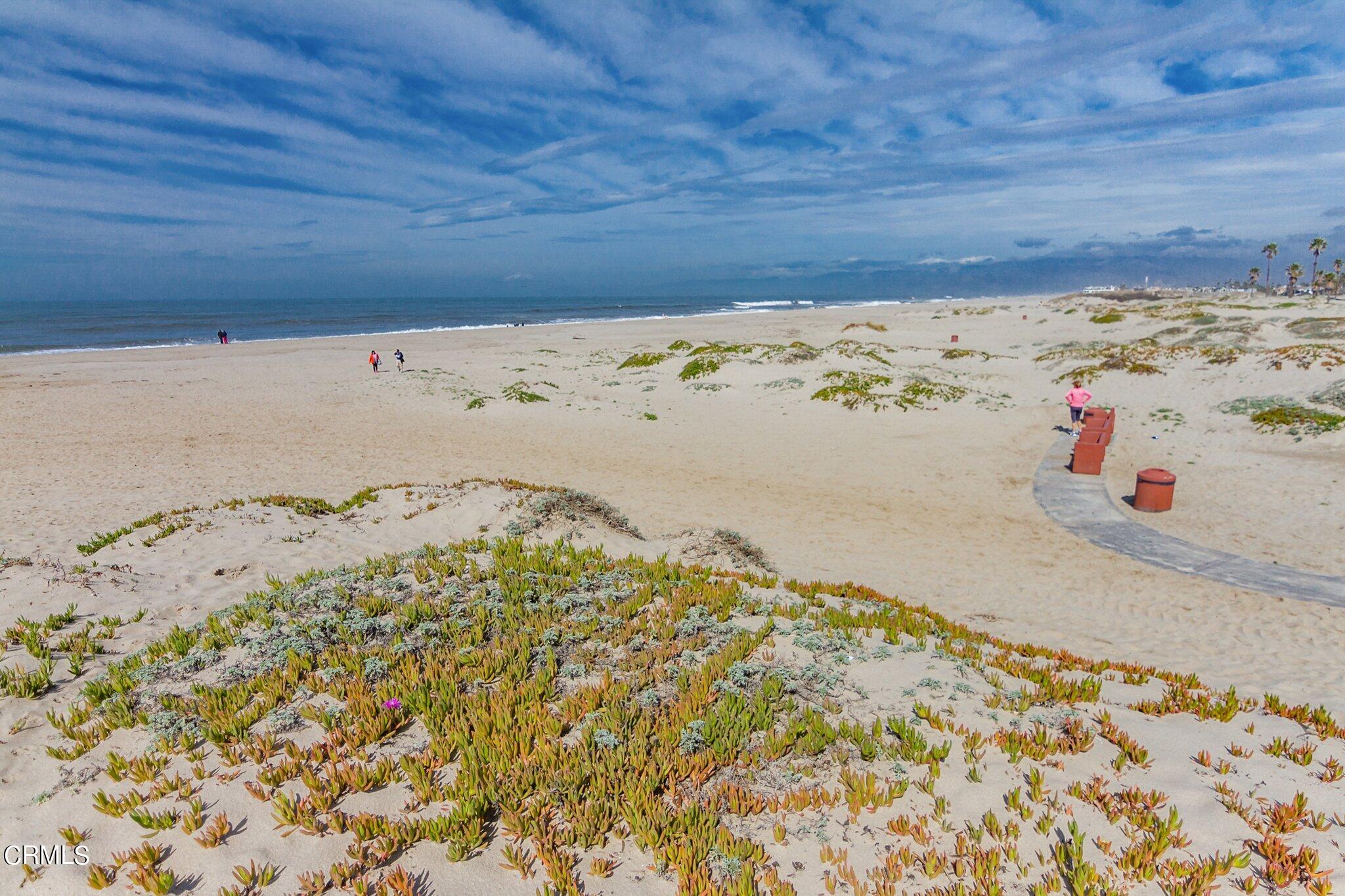 4700 San Sebastian Drive Oxnard, CA 93035 - Photo 69 of 74 a view of wooden floor