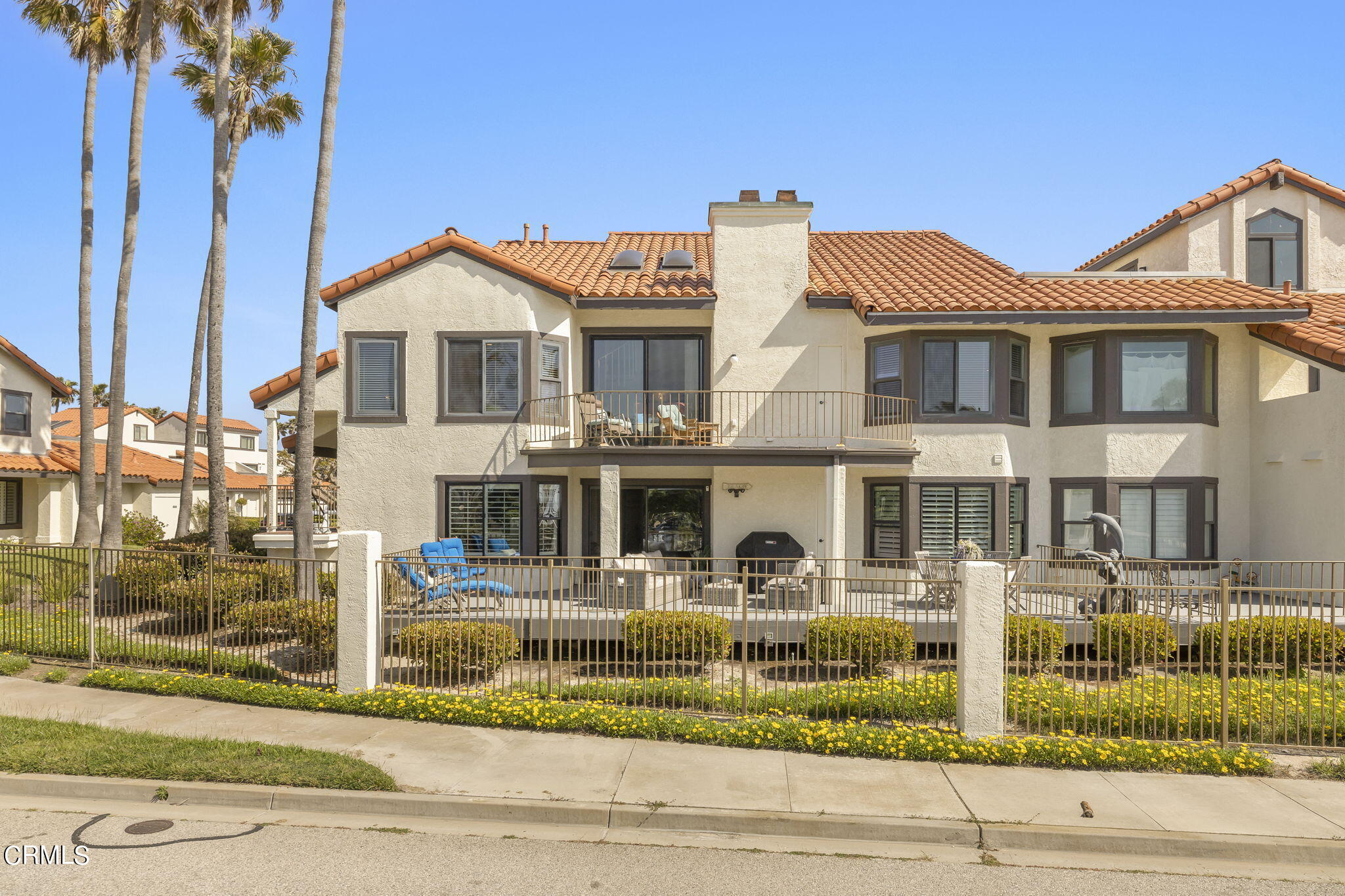 4700 San Sebastian Drive Oxnard, CA 93035 - Photo 8 of 74 a front view of a house with a porch
