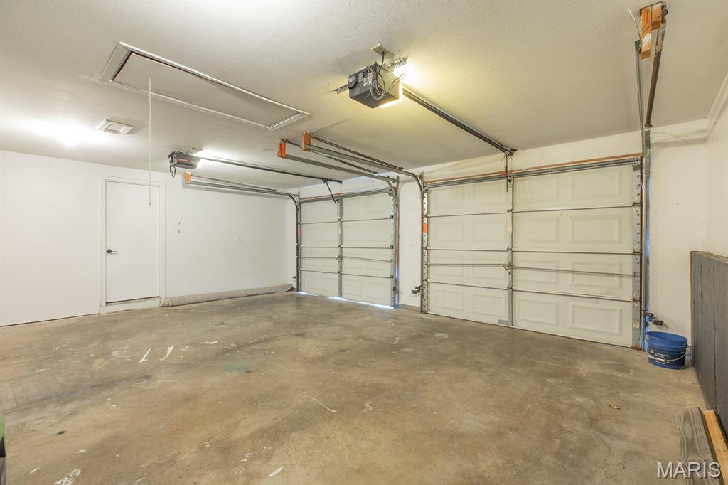 421 St John Drive Godfrey, IL 62035 - Photo 20 of 52