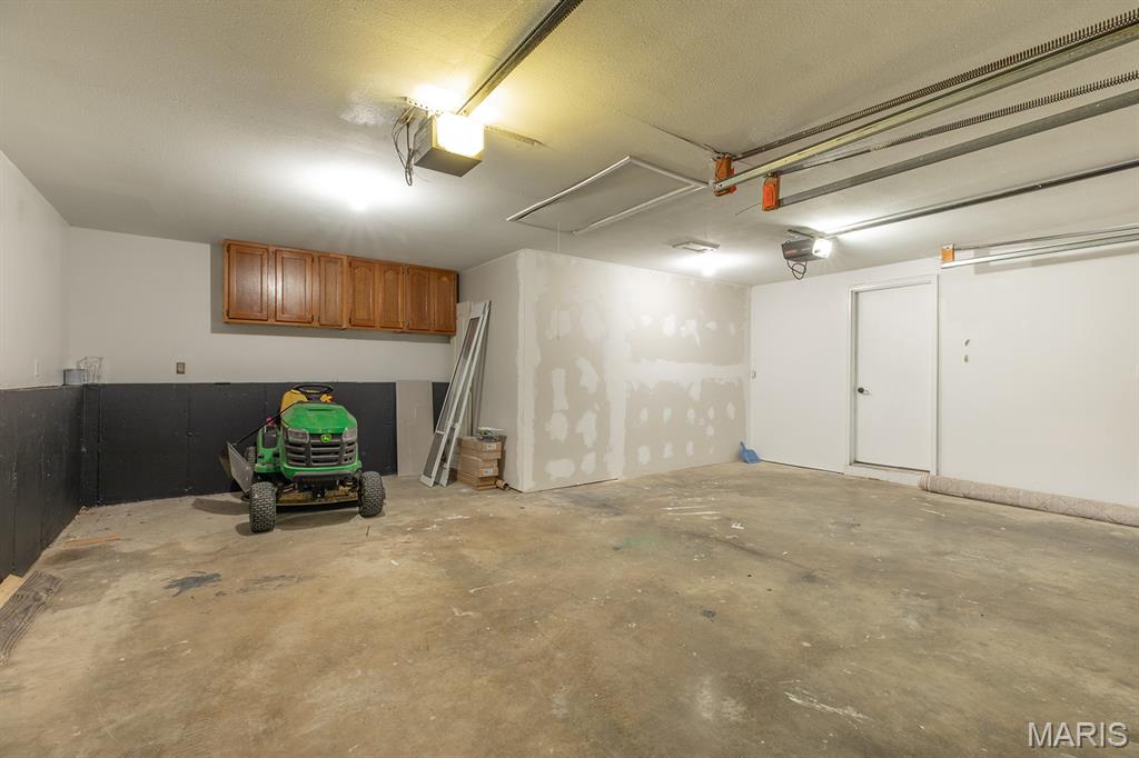 421 St John Drive Godfrey, IL 62035 - Photo 21 of 52