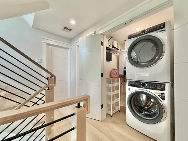 $75,000 | 100 South Frontenac Avenue, Margate City, NJ 08402