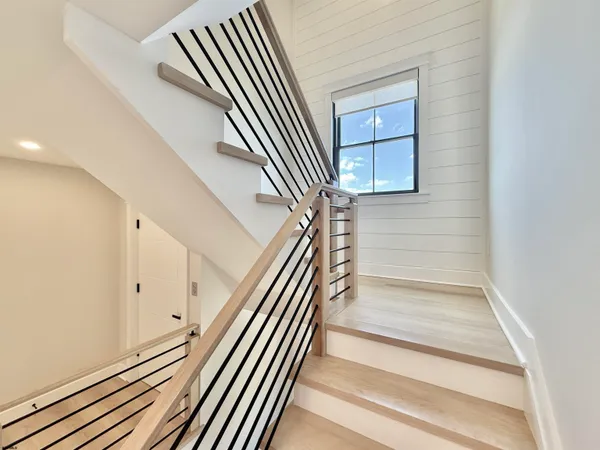 $75,000 | 100 South Frontenac Avenue, Margate City, NJ 08402