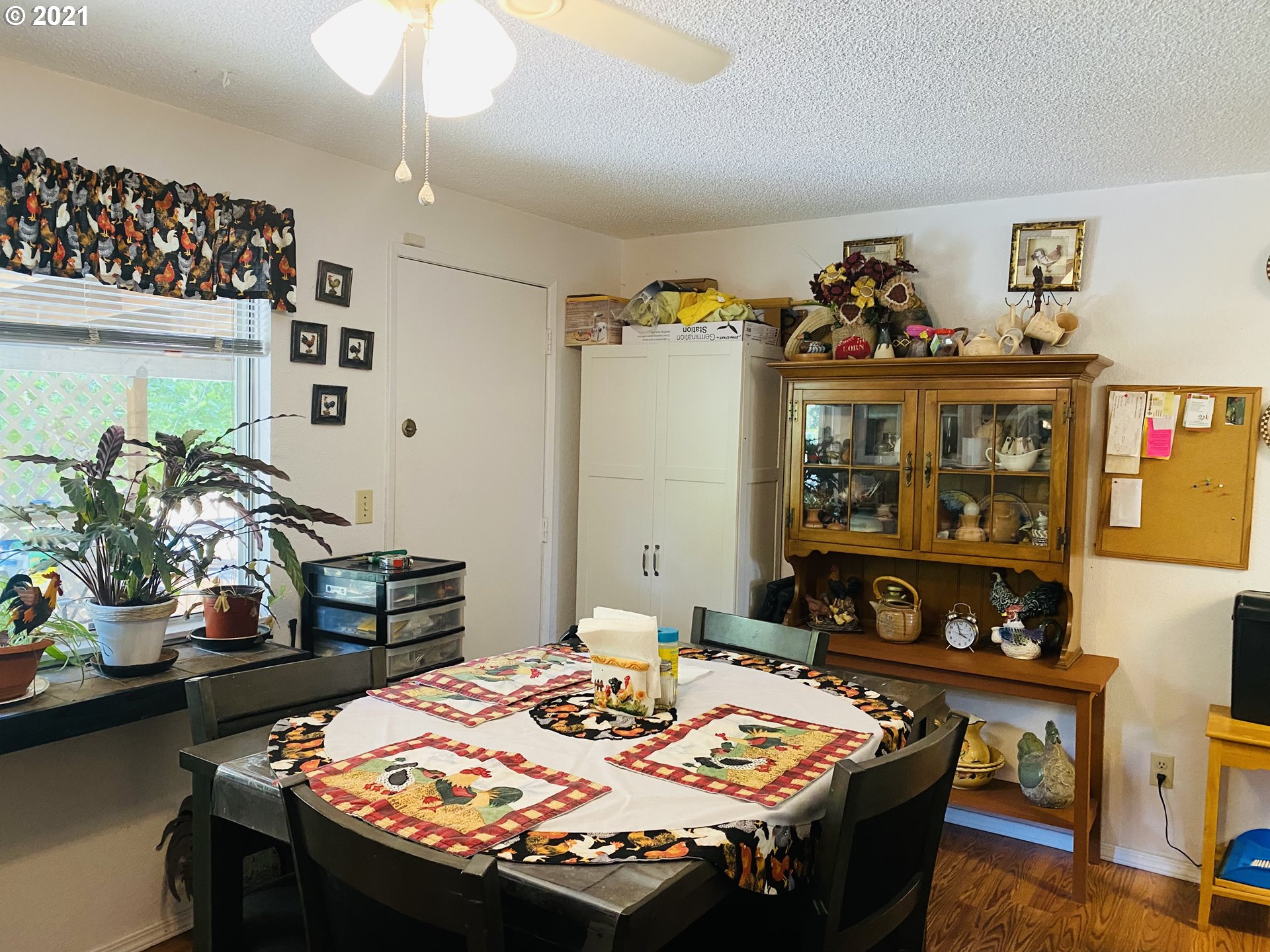 233 Rico Boulevard Riddle, OR 97469 - Photo 11 of 20