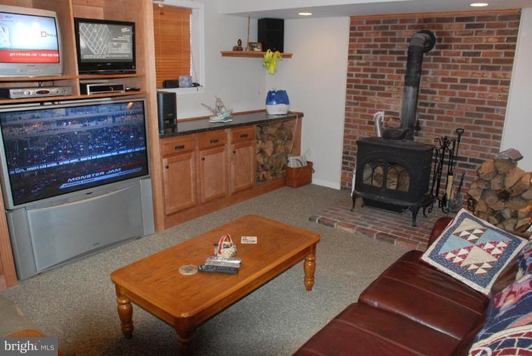 657 Running Fox Road Lusby, MD 20657 - Photo 3 of 16 Family Room