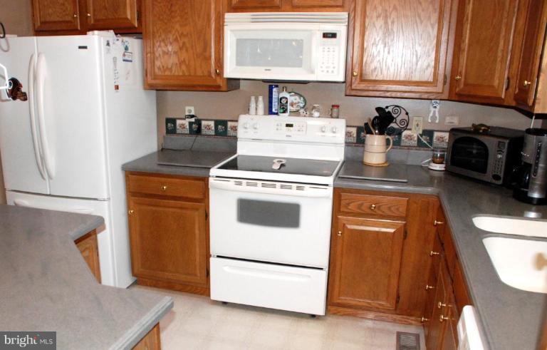 657 Running Fox Road Lusby, MD 20657 - Photo 7 of 16 all kenmore updated appliances-
