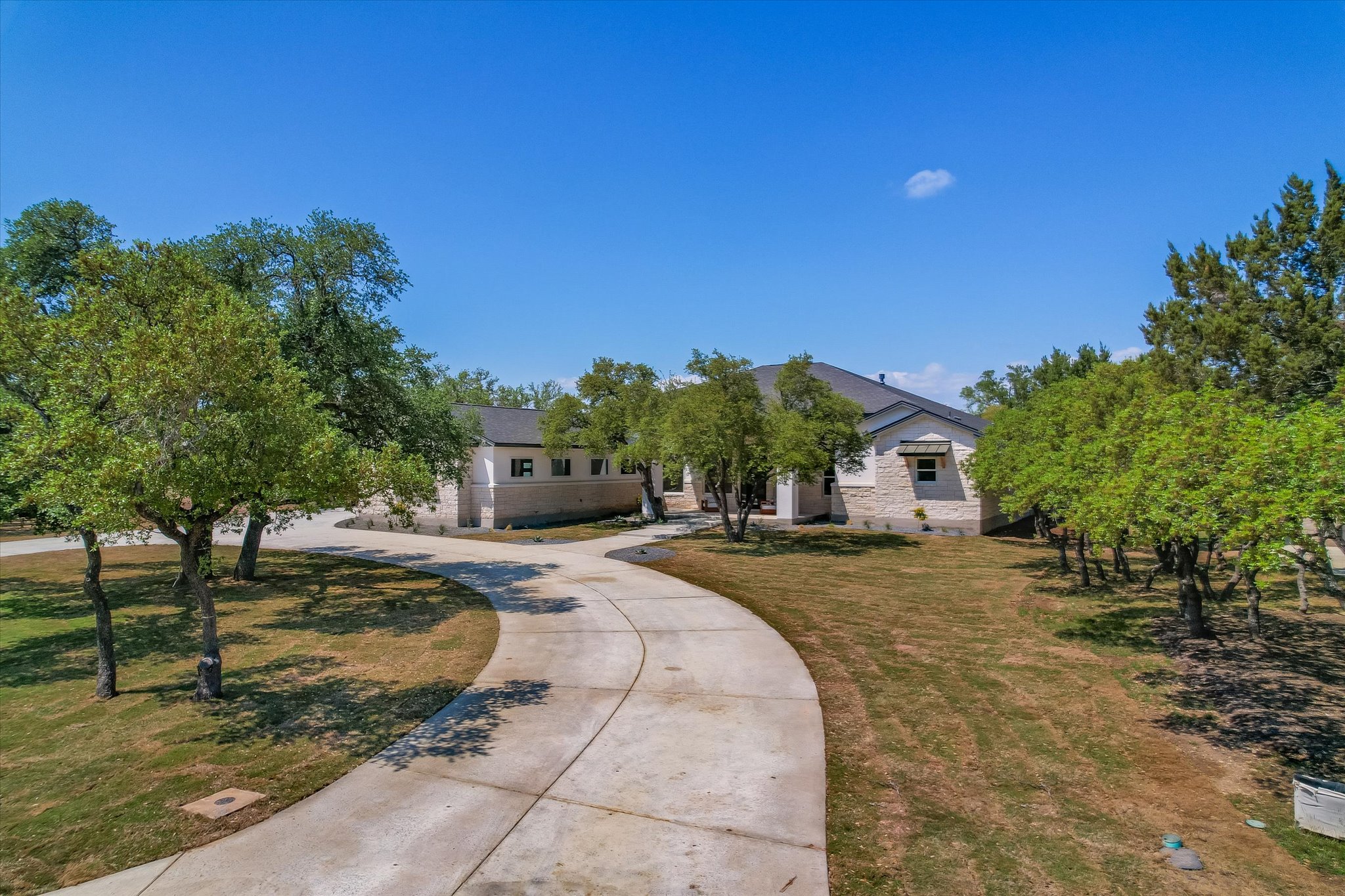 410 Shady Tree Drive Georgetown, TX 78633 - Photo 32 of 40 Obstructed view of property with a front yard