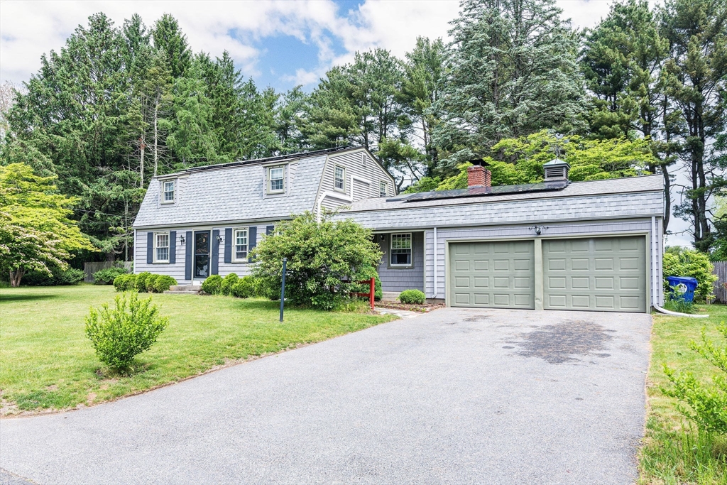 36 Cynthia Road Seekonk, MA 02771 - Photo 2 of 41