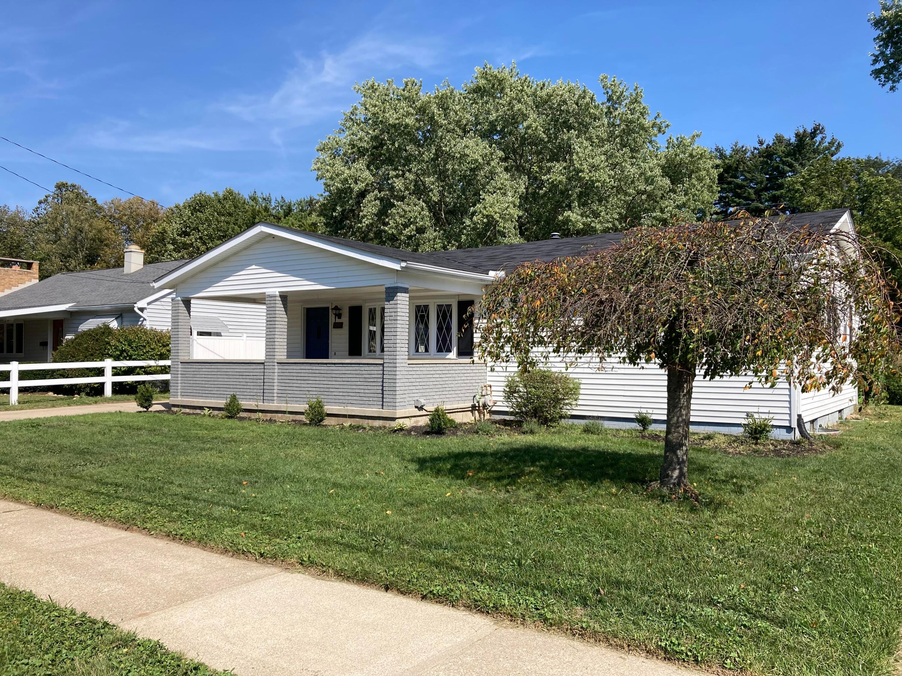 1008 James Road Lancaster, OH 43130 - Photo 2 of 15 Gallery Image 2