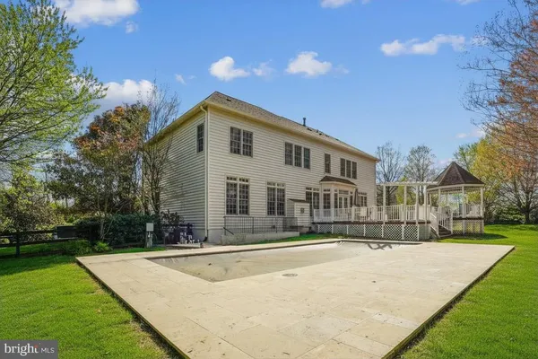 $1,400,000 | 17273 Westfield Place, Hamilton, VA 20158