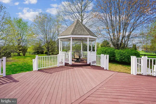 $1,400,000 | 17273 Westfield Place, Hamilton, VA 20158