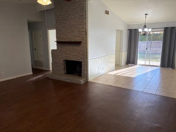 $1,875 | 12401 Willow Wild Drive, Unit B, Austin, TX 78758