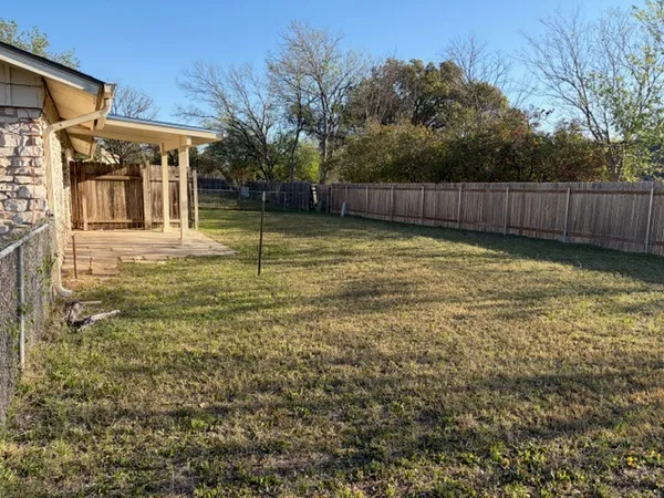 $1,875 | 12401 Willow Wild Drive, Unit B, Austin, TX 78758