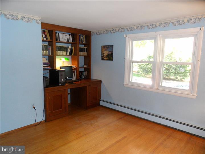716 Beverly Road Holland, PA 18966 - Photo 18 of 25 Bedroom 2