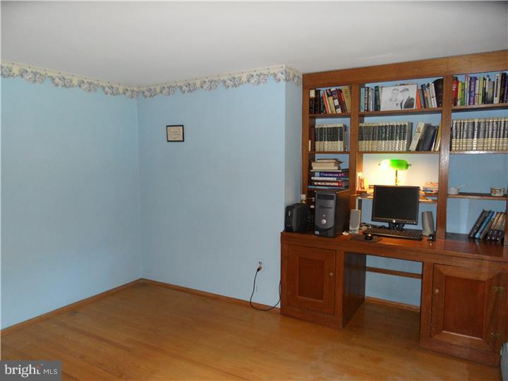 716 Beverly Road Holland, PA 18966 - Photo 19 of 25 Bedroom 2