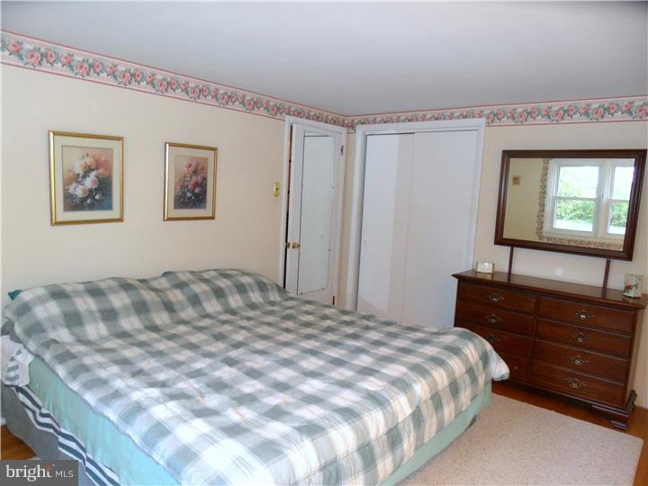 716 Beverly Road Holland, PA 18966 - Photo 20 of 25 Bedroom 3