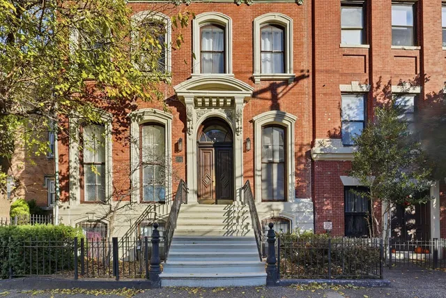 $2,895 | 174 Grand Street, Unit 3E, Jersey City, NJ 07302