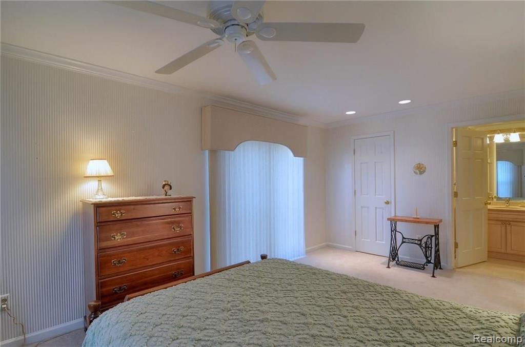 1472 Saddle Lane, Unit 167 Rochester Hills, MI 48306 - Photo 24 of 34