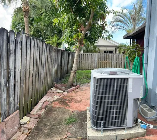 $750,000 | Lakeside South, Pembroke Pines, FL 33025